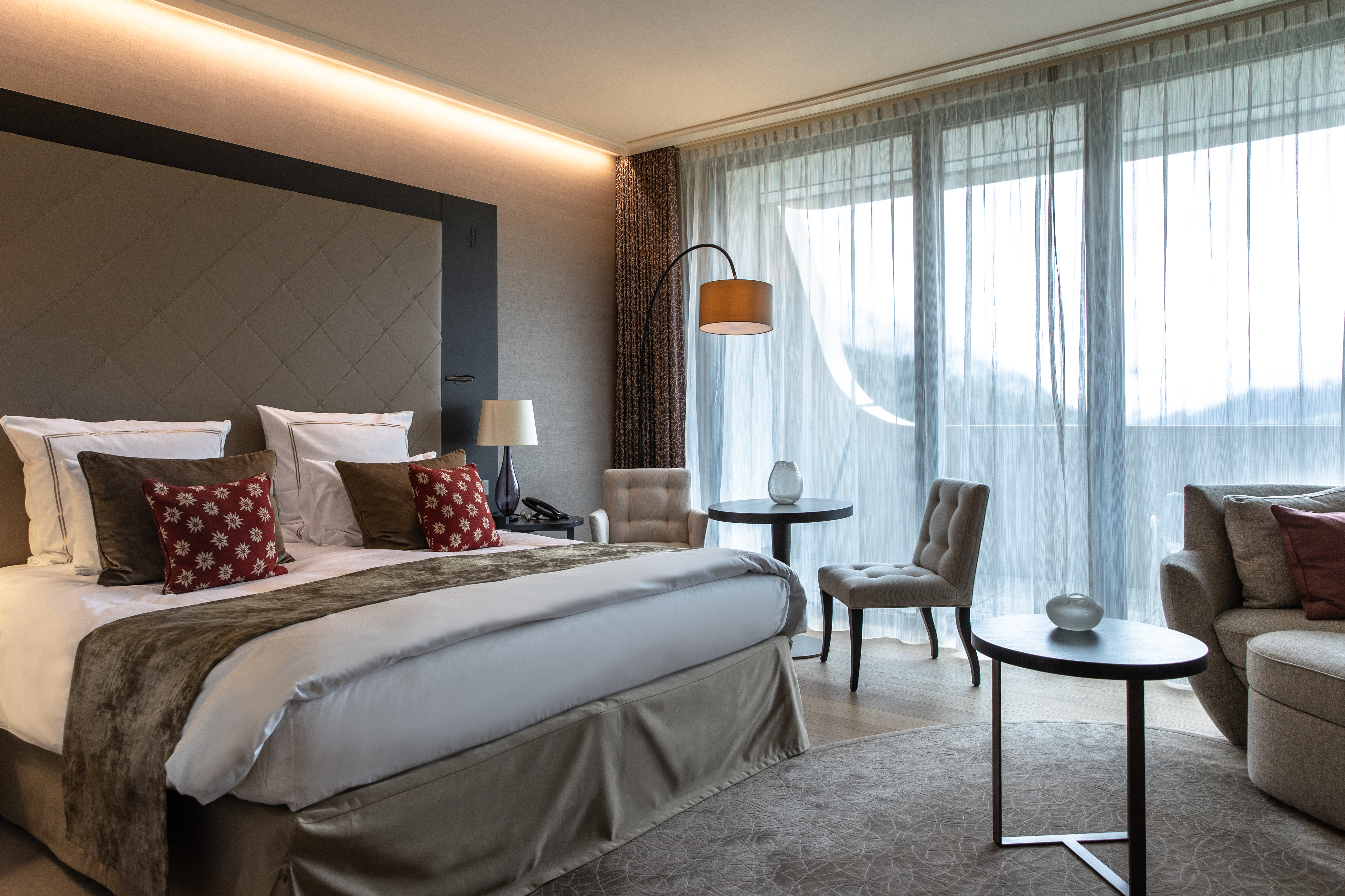 AlpenGold Hotel Davos  5*